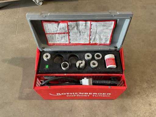 Machine de congélation à tuyaux turbo Rofrost de Rothenberger