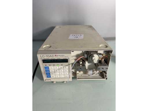Shimadzu - LC_10AD - pompe HPLC