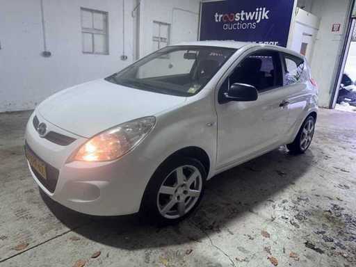 Hyundai - i20 - 1.2i Aktiv - 9-TPP-42