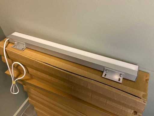 Bathroom lighting 60 cm. (14x)