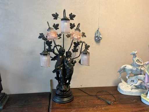Decoratieve metalen lamp