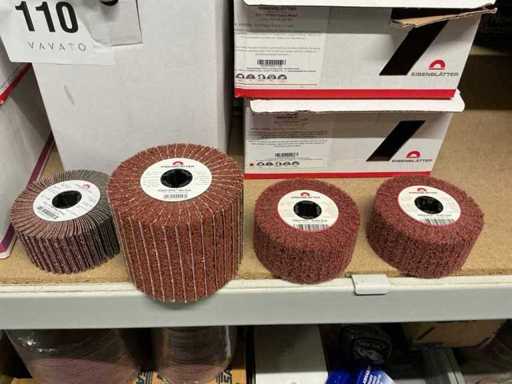 Eisenblätter Various disc flaps and grinding wheels (58x)