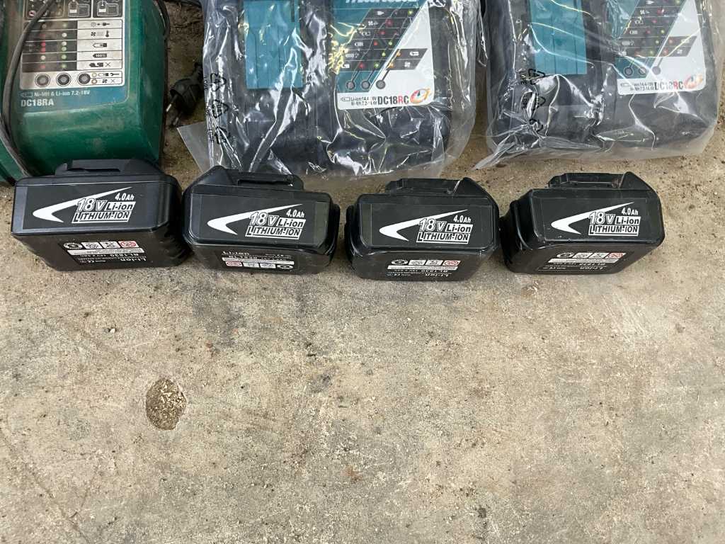 Makita DC18R Batteries and Chargers 7x Troostwijk Auctions