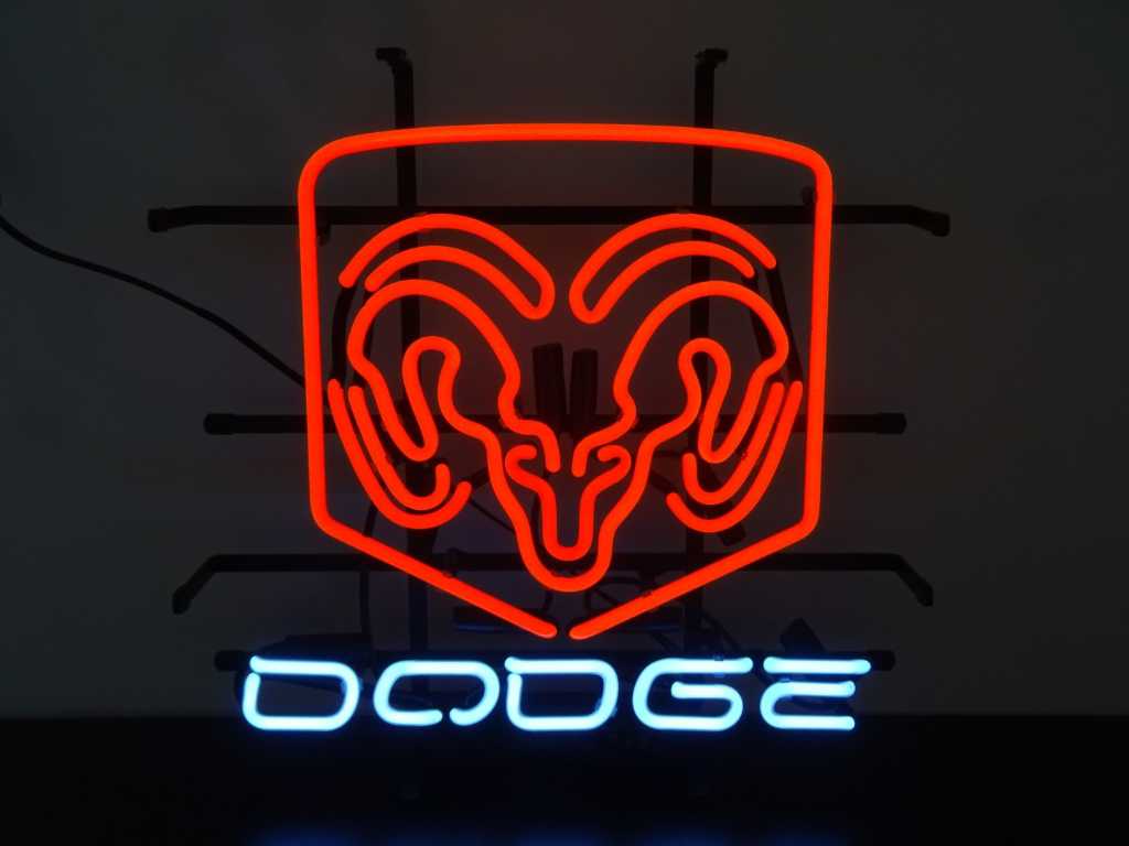 Dodge - NEON Sign (glass) - 40 cm x 40 cm