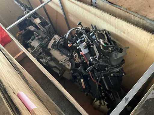 Różne części - Bloki silników - Części silników zaburtowych