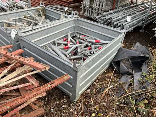 Altrad Lot de divers matériaux d’échafaudage