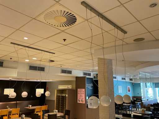 Lamp? suspendat? pe ?in? (8x)