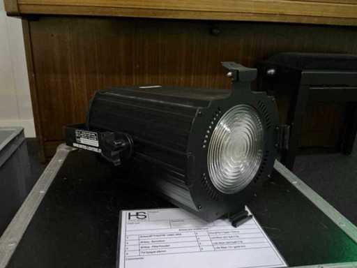 Spot cinéma Briteq BT-THEATRE 100EC MKII dirigé (2x)