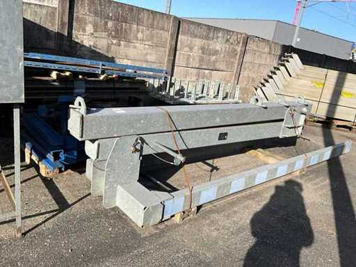 Boom-ul Doka din 2001