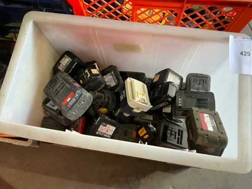 Charge verschiedener Batterien