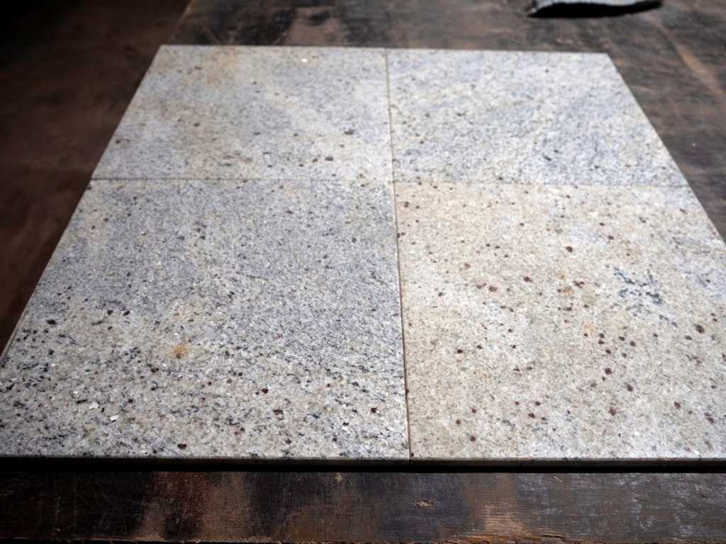 Natural stone tiles 11,7m²
