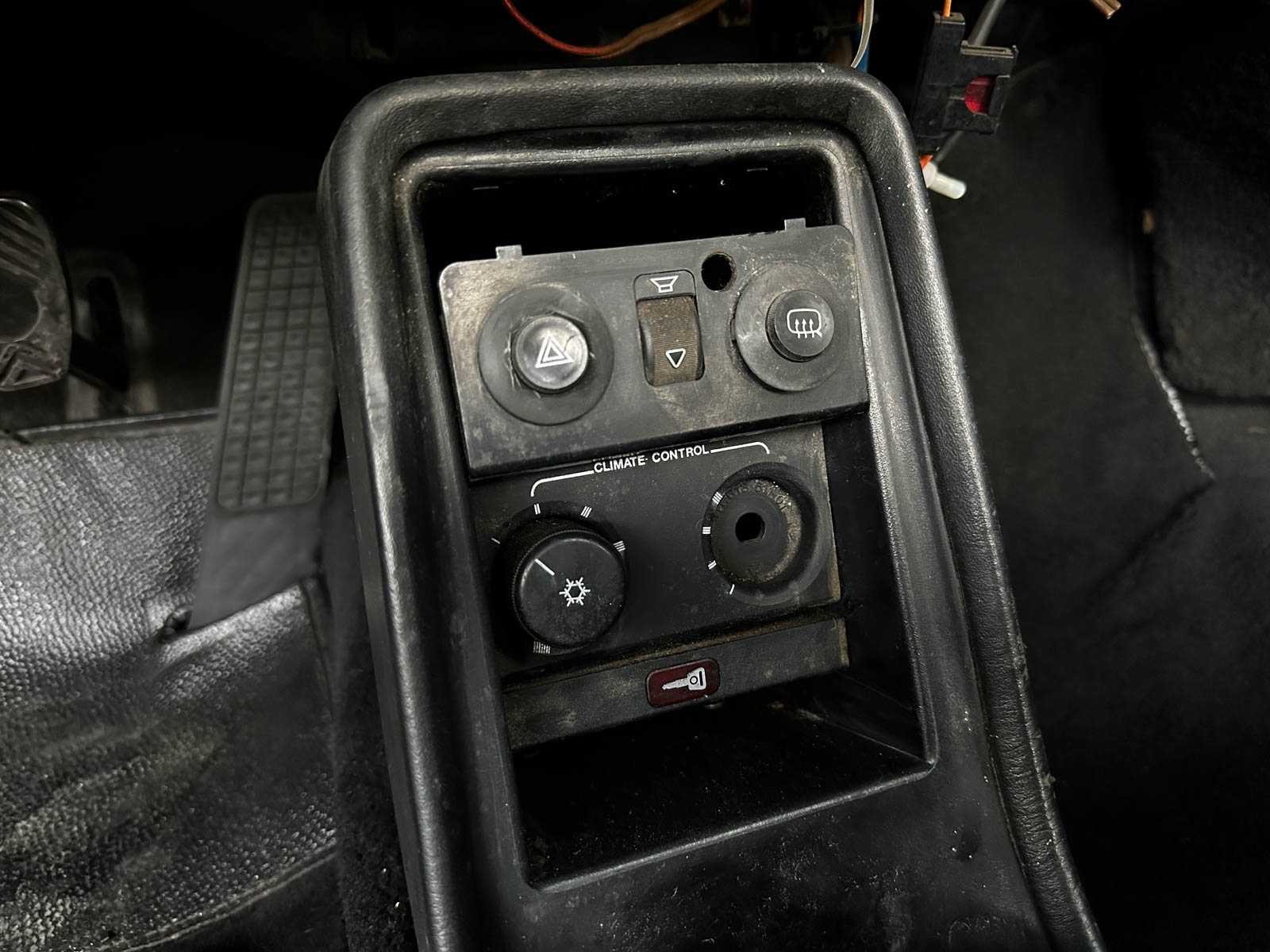 Porsche 911 Carrera 3.2 Cabriolet 230pk 1985