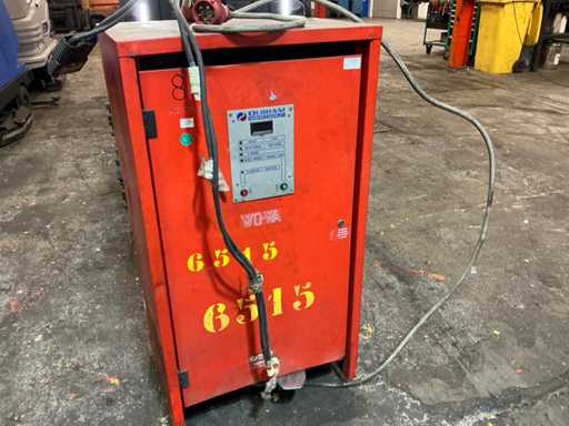 Hawker 80/120 Acculader