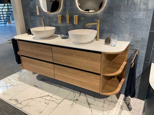 Primabad-Villeroy&Boch Badmeubel met kranen en waskommen