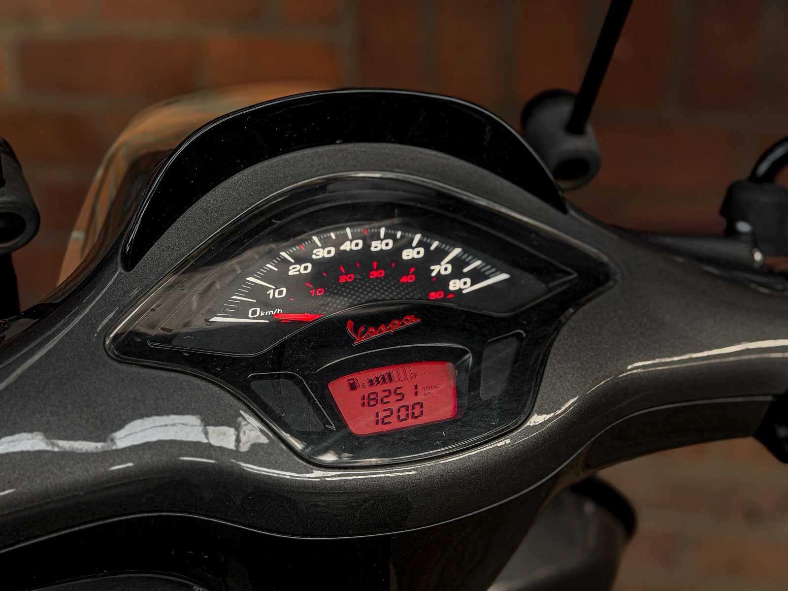 Piaggio Vespa Sprint 4T (CUSTOM) 2016, DGX-82-B Scooter