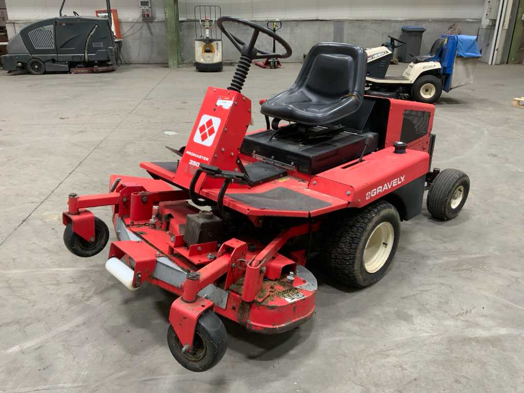 Gravely Promaster 350 front zitmaaier