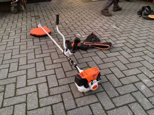 Cutter Stihl fs131