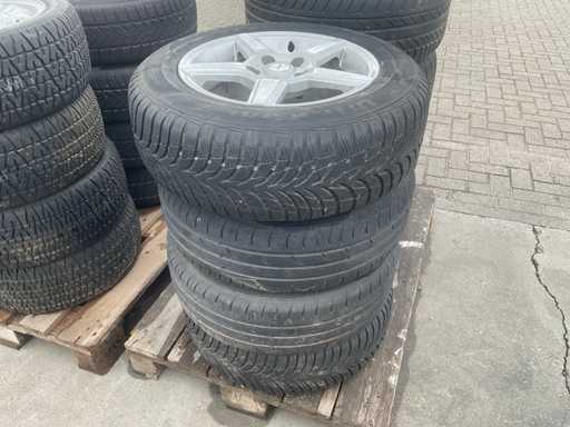 Gutes Jahr Autoreifen mit XTREME Felge 195/65 R15 (4x)
