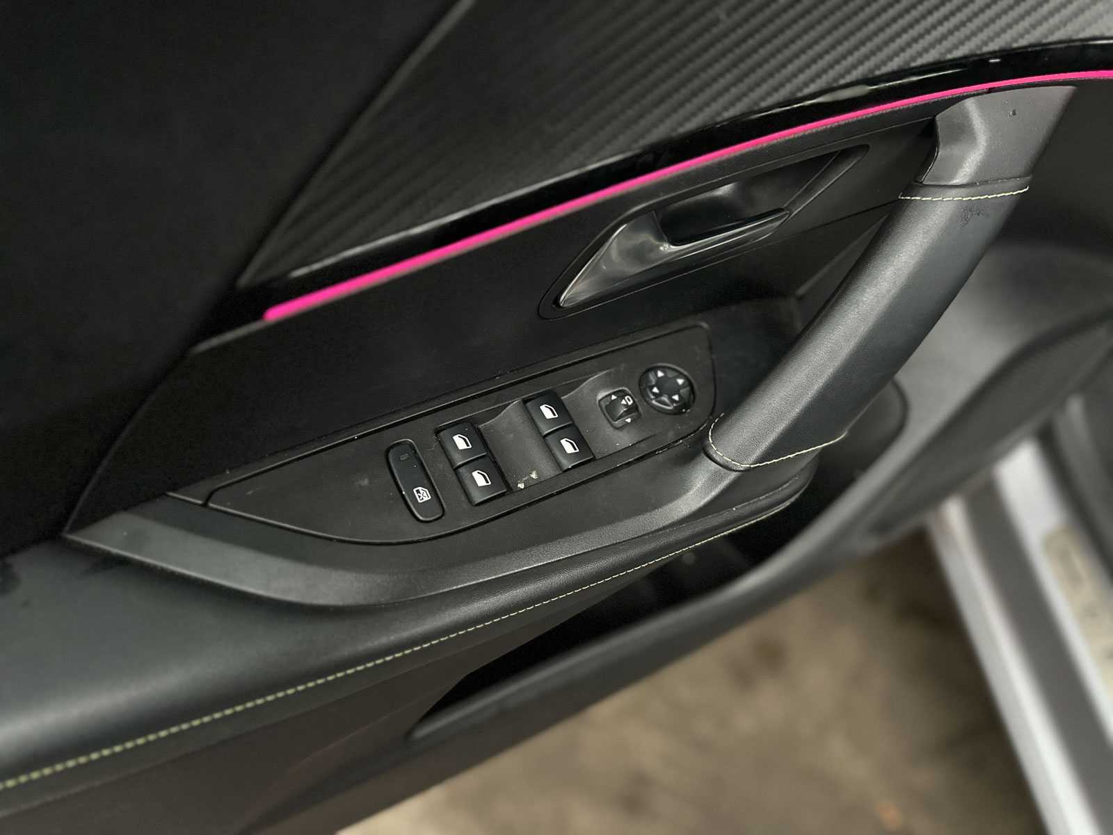 Peugeot e-2008 EV GT 50 kWh 136 PS 2020, K-173 PS