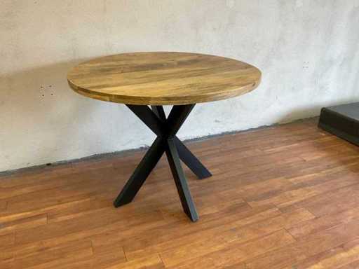 Eetkamertafel