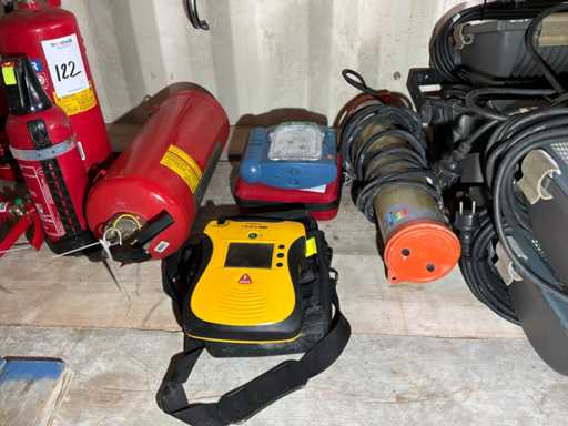 Phillips / Defibtech Heartstart HS1 / Lifeline AED (2x)