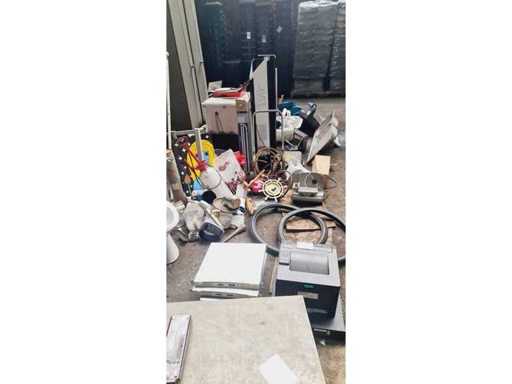 Un set de articole diverse