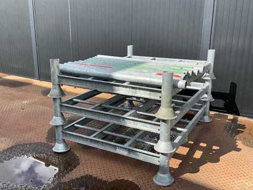 stackable scaffolding racks