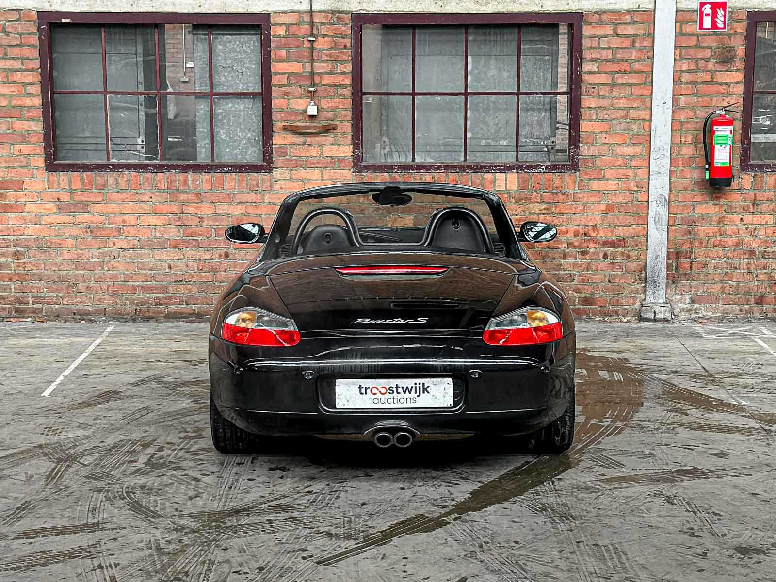 WP0ZZZ98Z2U641738 Porsche Boxster S 3.2 252pk 2002 -Youngtimer-