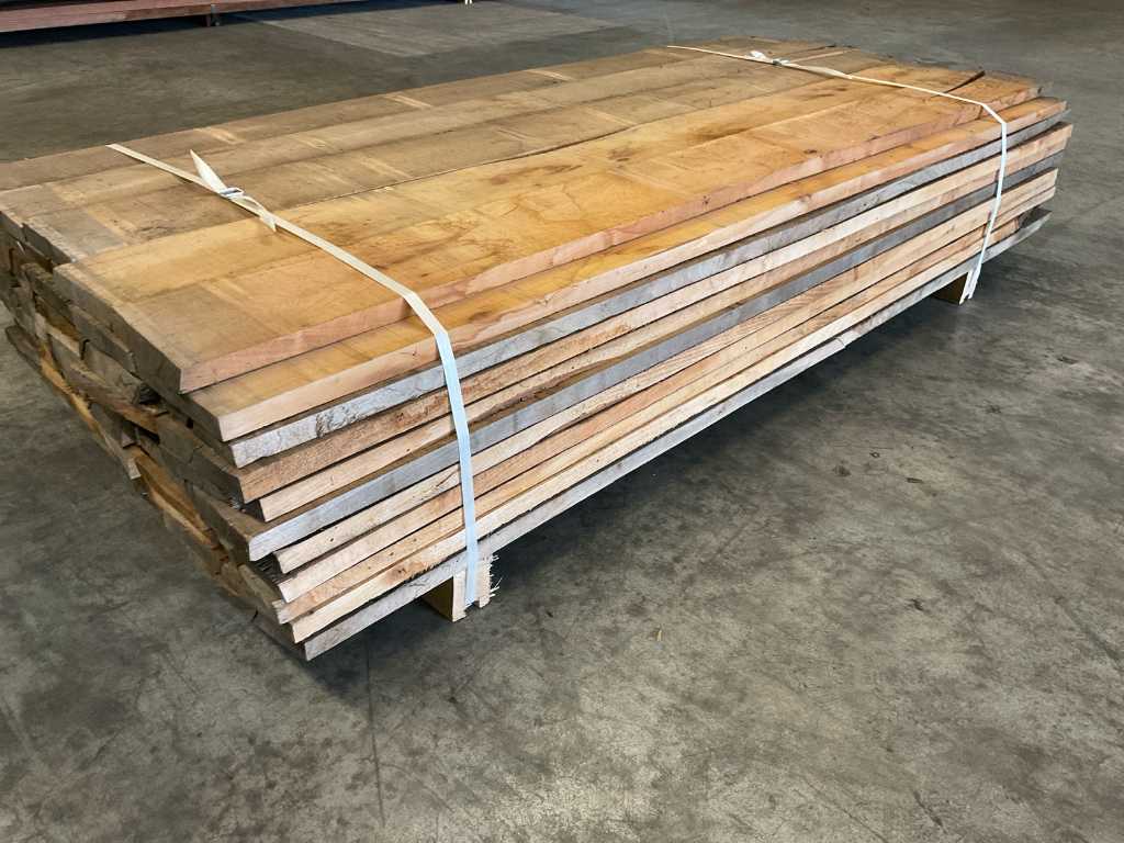 Kersen planken ca. 0,540 m³