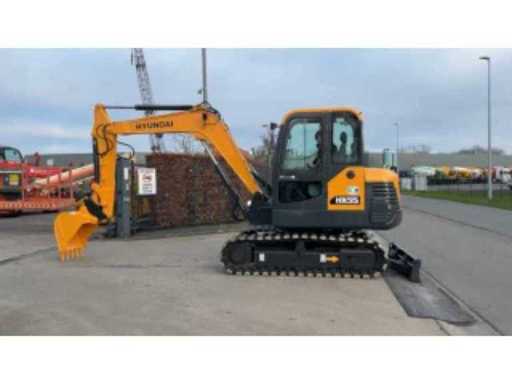 8badfd13-727e-48c3-8ae0-3227a20b22ff.mp4