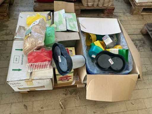 Stock of various accessories for animals