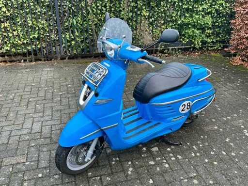 Peugeot Django 49cc A-klasse - retrolook - topstaat
