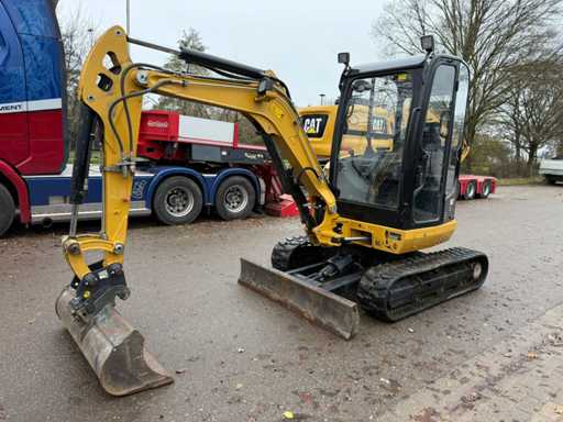 2019 Caterpillar 302.7D Mini Excavator