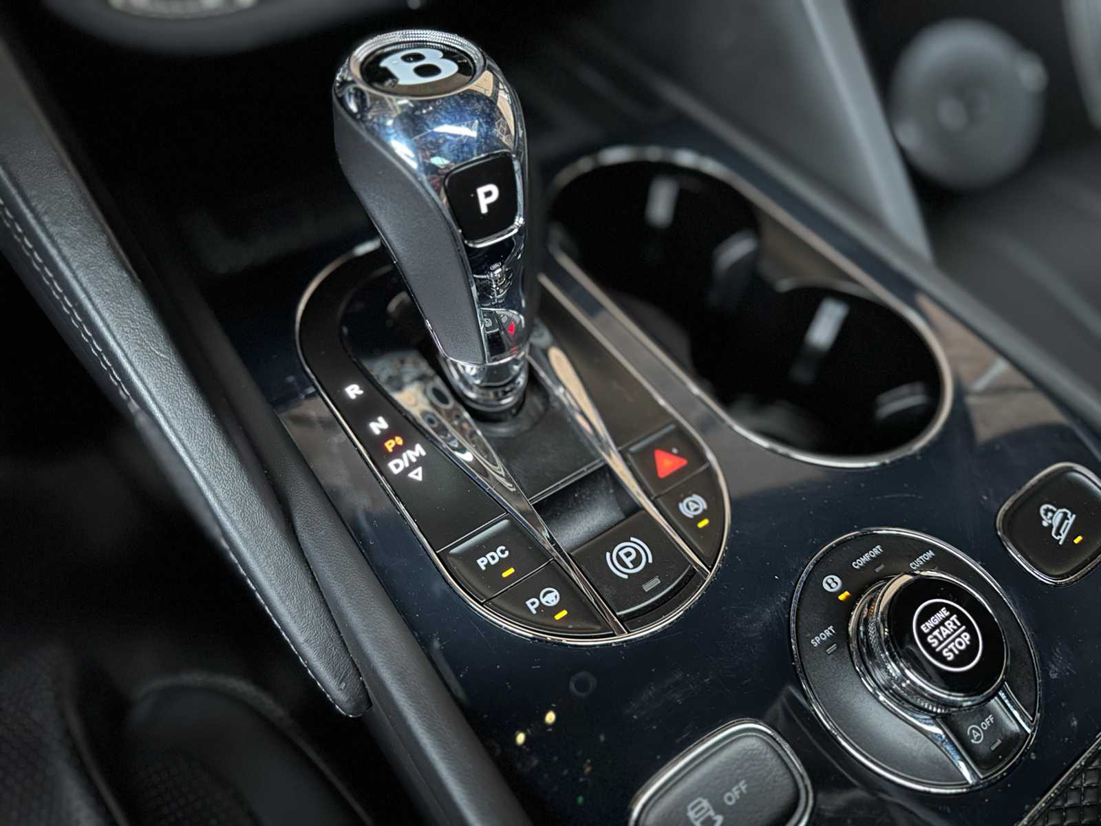 Bentley Bentayga 4.0 V8 First-Edition 550pk 2021