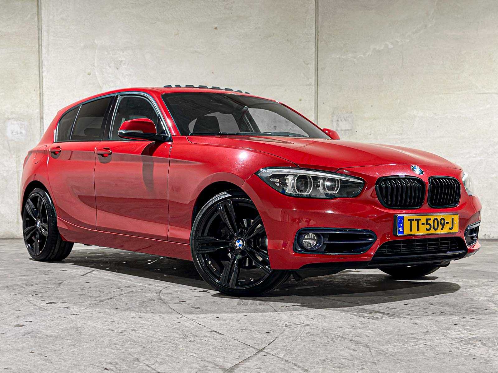 BMW 118i High Executive 1-serie 134pk 2018 (Origineel-NL), TT-509-J