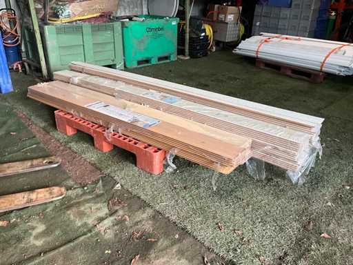 Lot of wall and ceiling cladding