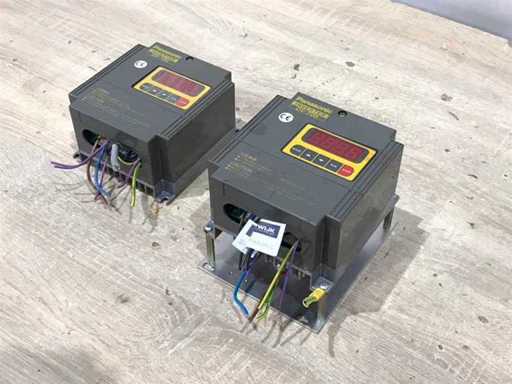 Panasonic-Wechselrichter (2x)