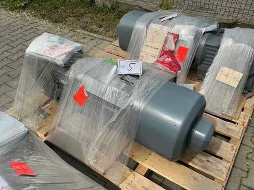 SEW-EURODRIVE - KA97 DRN180M4/BE20HR Scheut-helix tandwielmotor