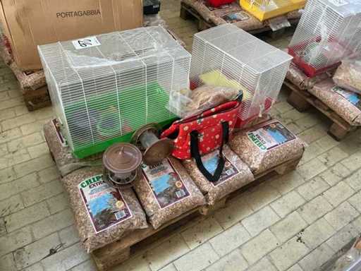 Stock of various accessories for animals