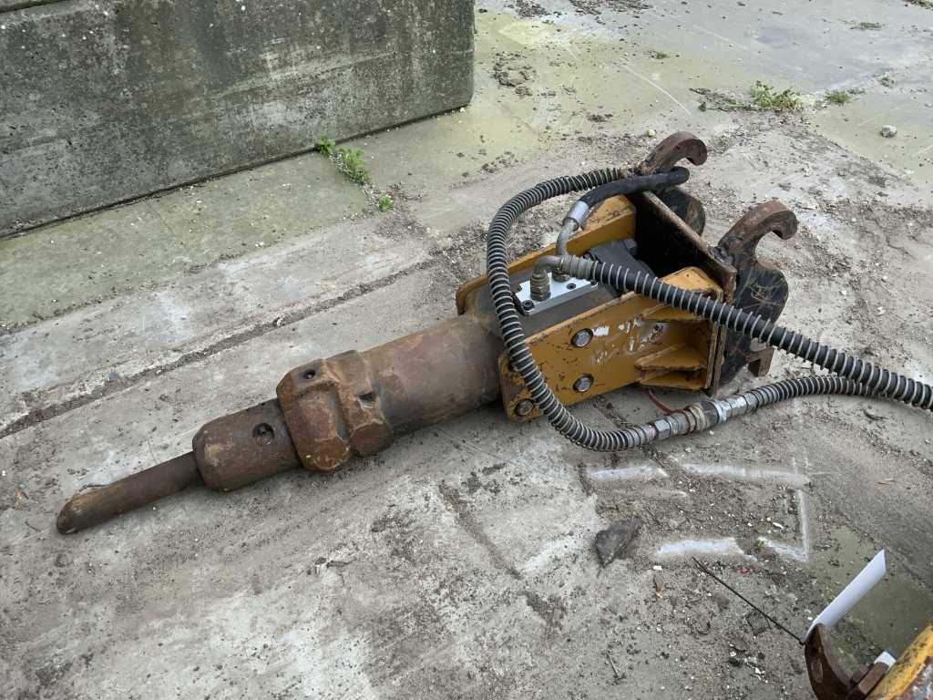 Quick coupler hydraulic demolition hammer