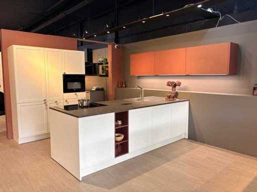 Nolte – Kuchnia w salonie z urządzeniami Beko