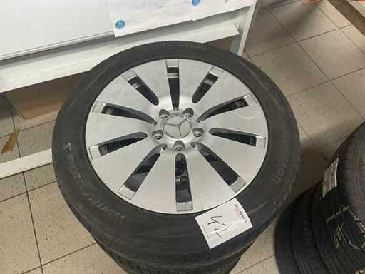 Jantes en alliage Mercedes de 17 pouces