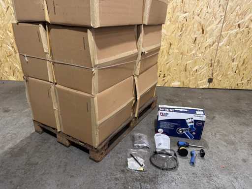 Ferm - FVB2000 - Zandstraalpistool met toebehoren (70x)