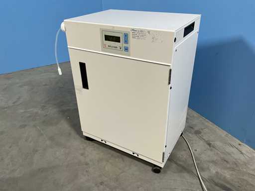 Zautomatyzowana jednostka przygotowania odczynników RPU-2100R