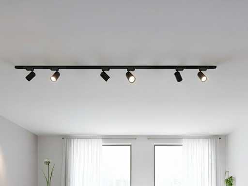 2 meter Railsysteem met 6 st railspot GU10 fitting met ring(2x)