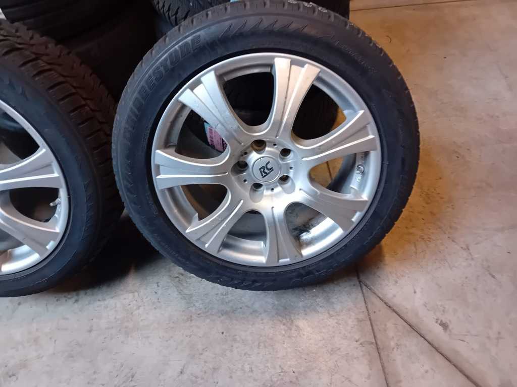 18inch rims 5x108 ET49 winter tires 235/50/18 97V tires