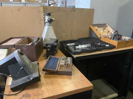 Mikroskop Reicherta i różne systemy optyczne