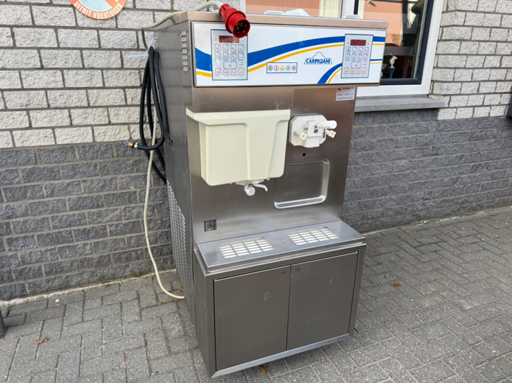 Carpigiani - soft ice cream + milkshake 3840 - Ice cream maker