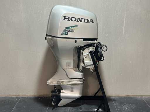 Honda - Long-tail EFI V6 - 225 cv - 4 temps - Moteur hors-bord