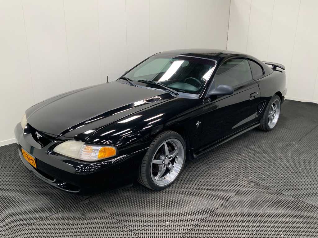 Ford USA - Mustang - 3.8 Coupé - Youngtimer > 15 -1996